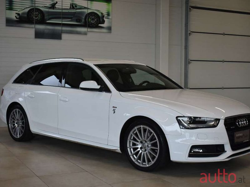 2012' Audi A4 photo #6