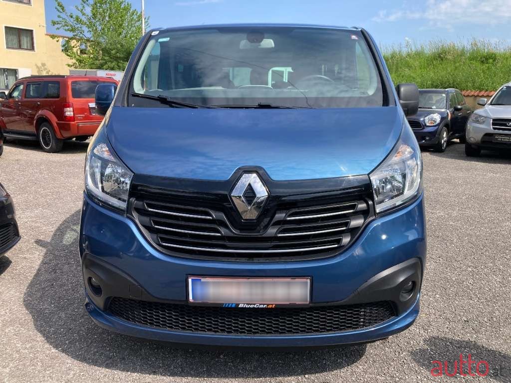 2015' Renault Trafic photo #1