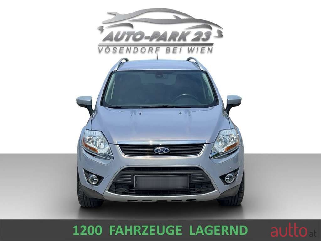 2013' Ford Kuga photo #2