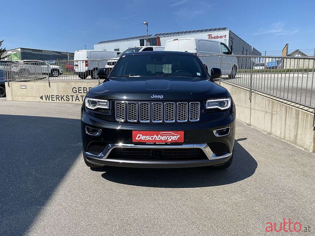 2016' Jeep Grand Cherokee photo #3