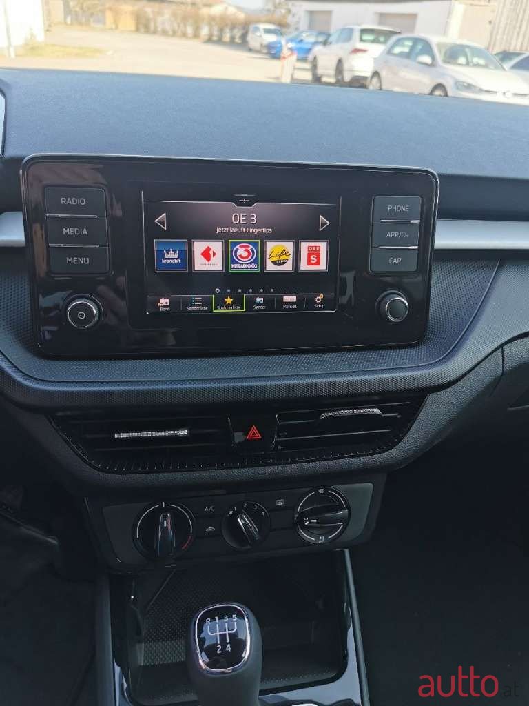 2022' Skoda Fabia photo #5