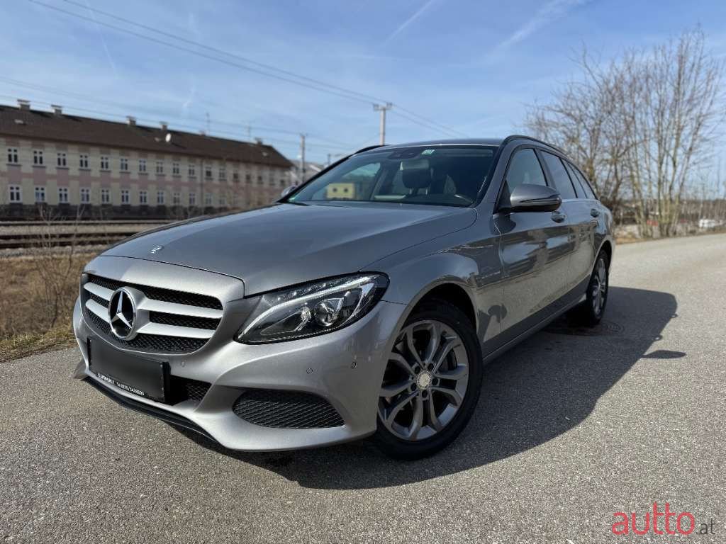 2015' Mercedes-Benz C-Klasse photo #1