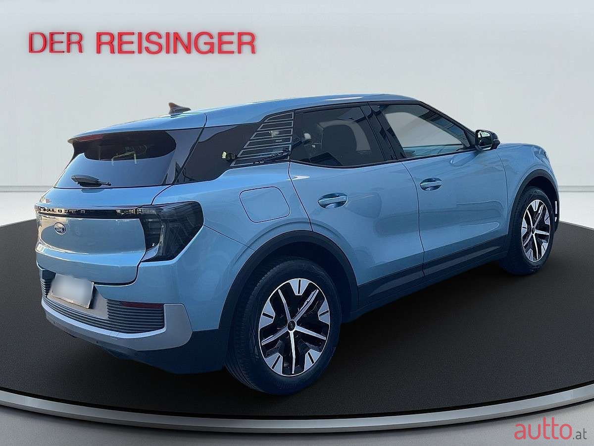 2024' Ford Explorer photo #5