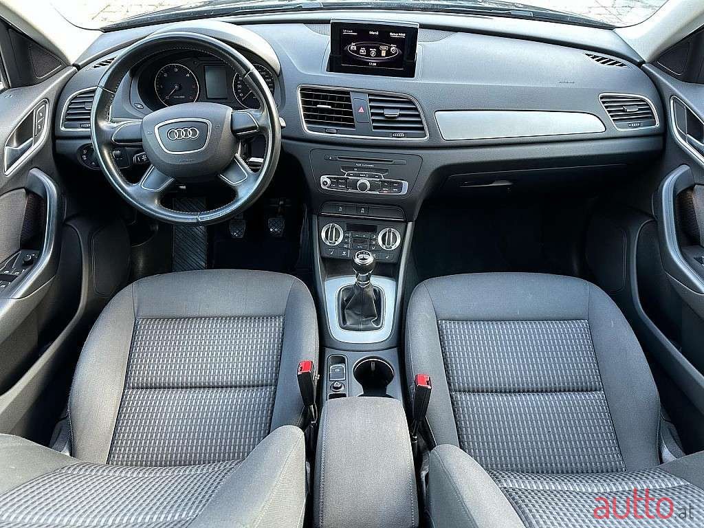 2012' Audi Q3 photo #4