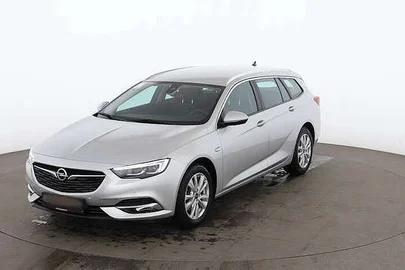 2019' Opel Insignia