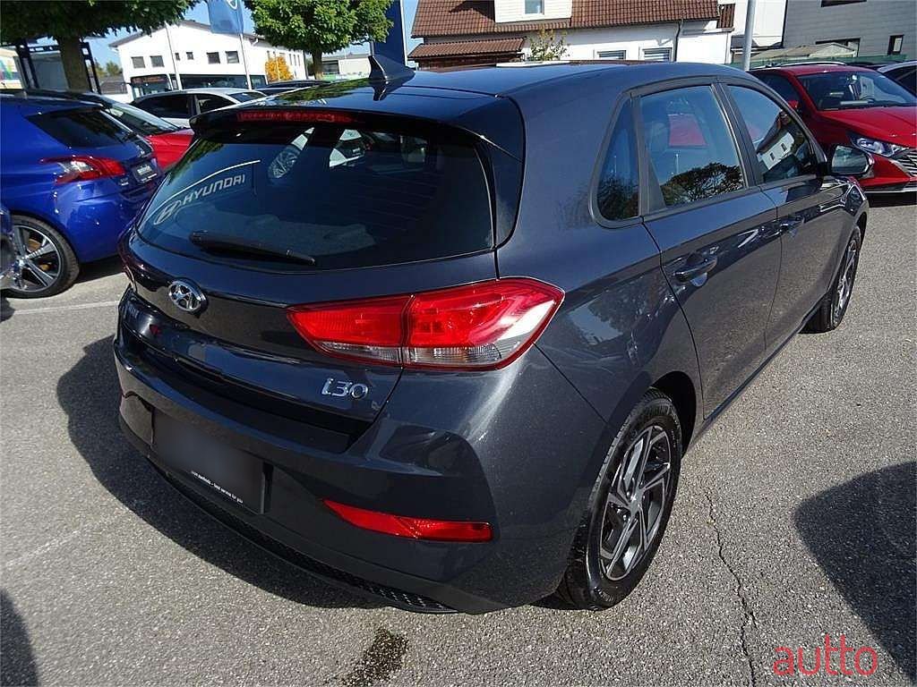 2023' Hyundai i30 photo #4