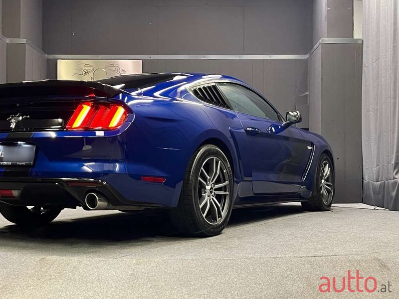 2016' Ford Mustang photo #6