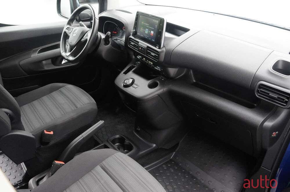 2019' Opel Combo photo #6