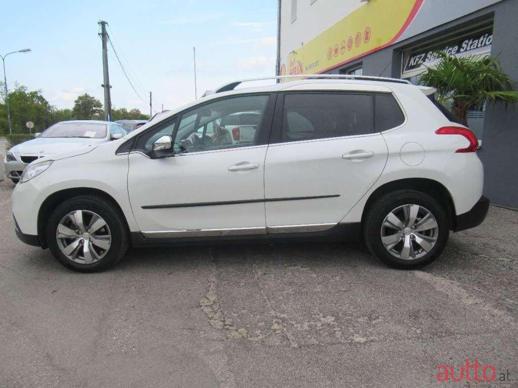 2015' Peugeot 2008 photo #5