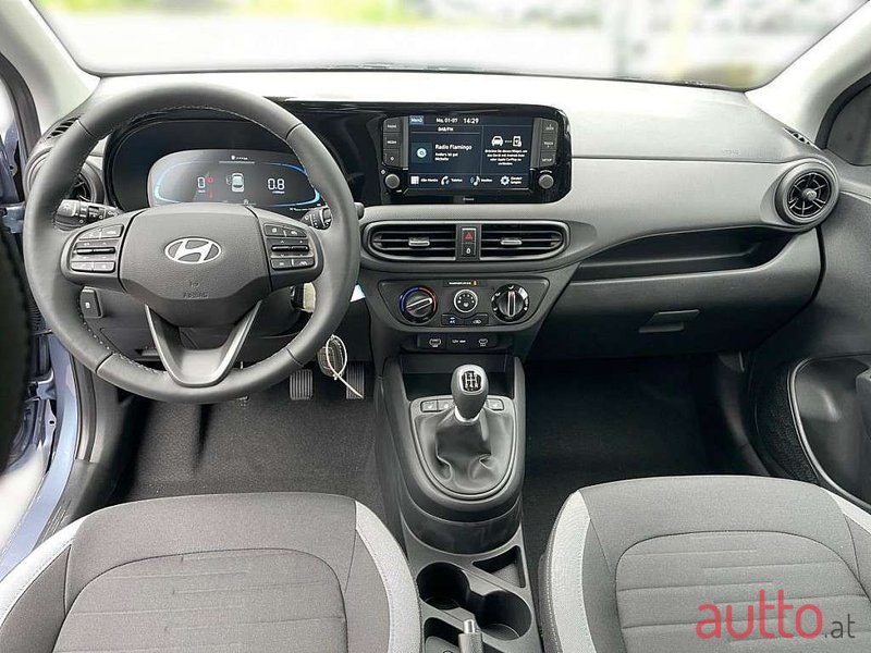 2024' Hyundai i10 photo #4