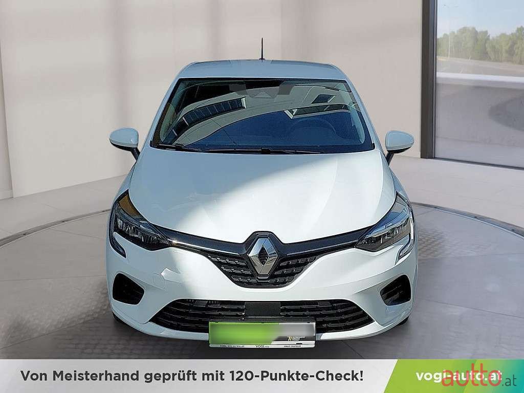 2022' Renault Clio photo #4