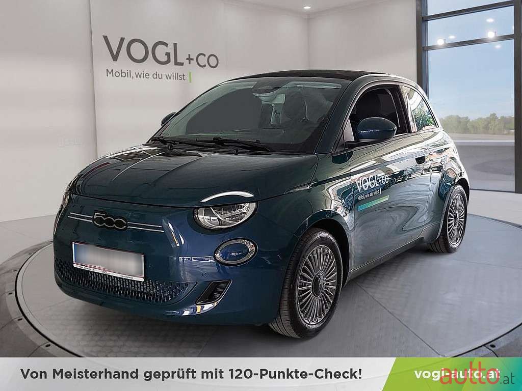 2023' Fiat 500C photo #1