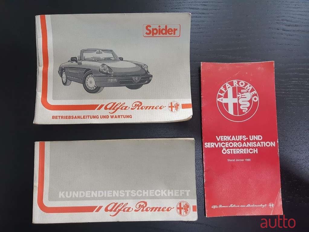 1990' Alfa Romeo Spider photo #6