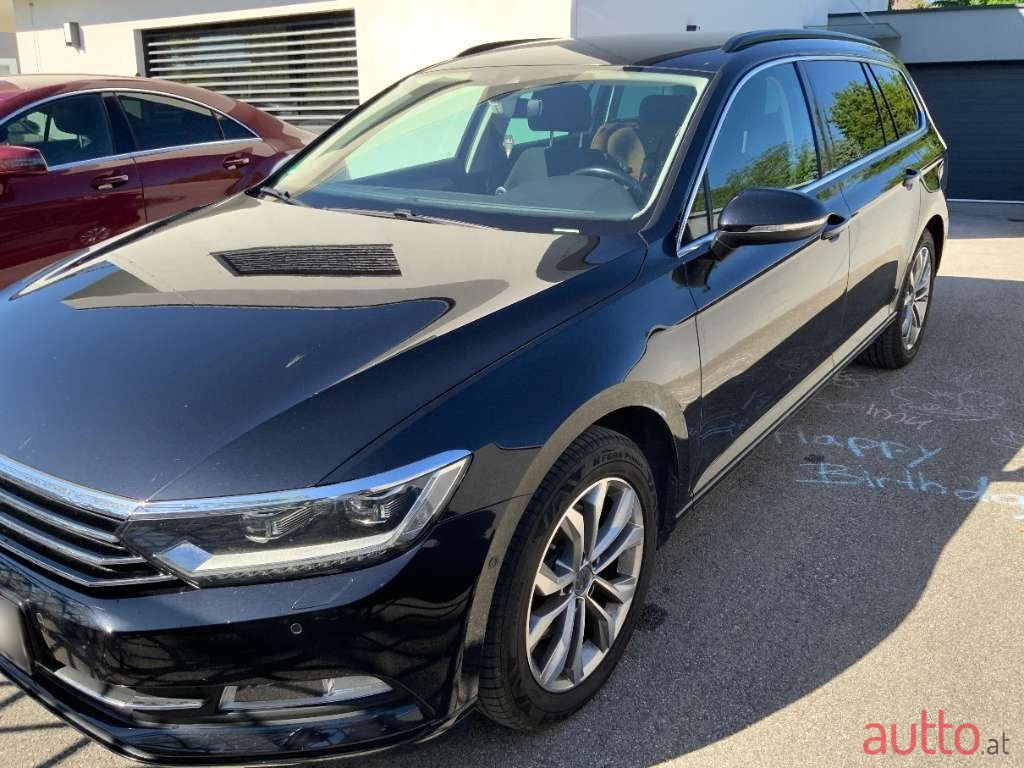 2015' Volkswagen Passat photo #1