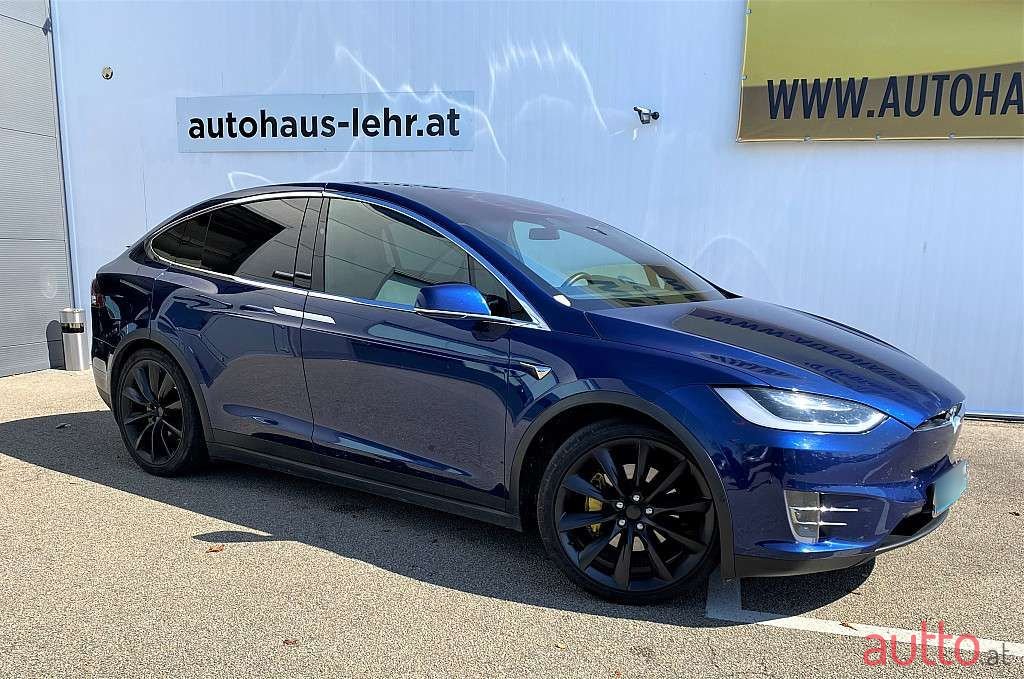 2017' Tesla Model X photo #3