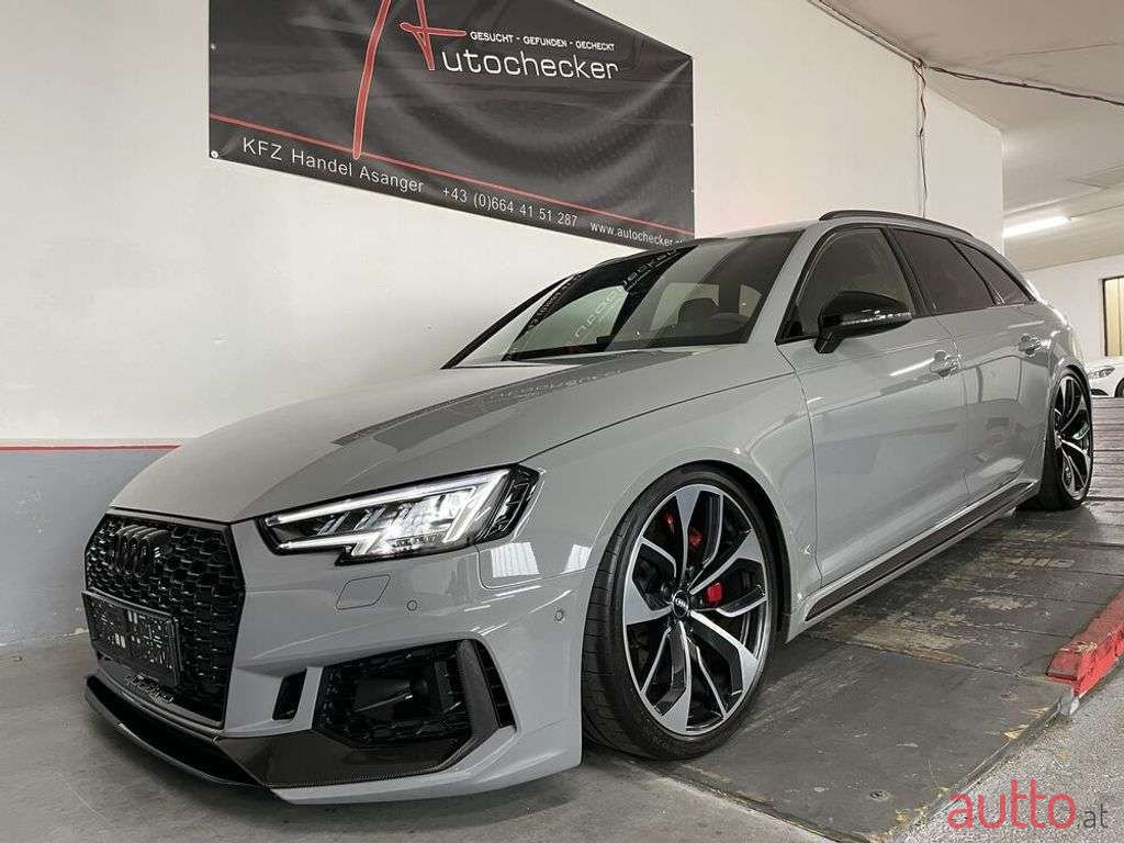 2018' Audi A4 photo #3