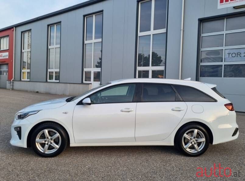 2019' Kia Ceed photo #2