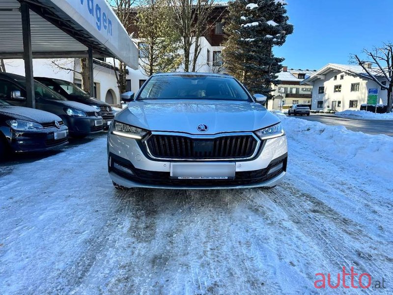 2021' Skoda Octavia photo #3