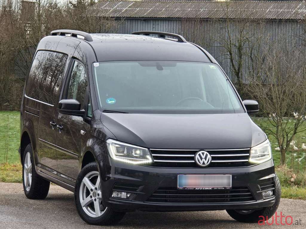 2019' Volkswagen Caddy photo #2