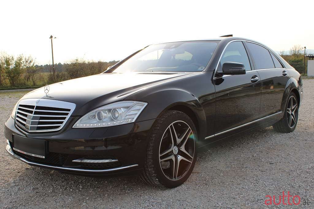 2010' Mercedes-Benz S-Klasse photo #2
