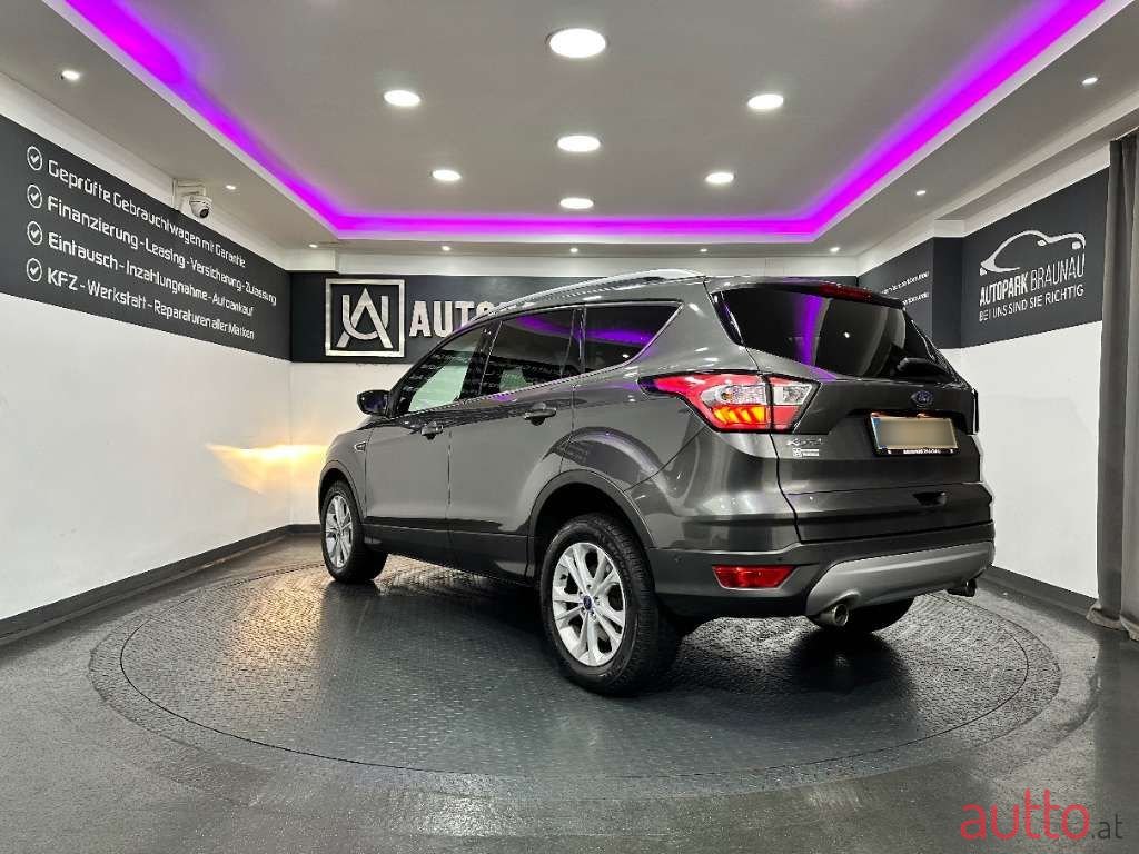 2017' Ford Kuga photo #4