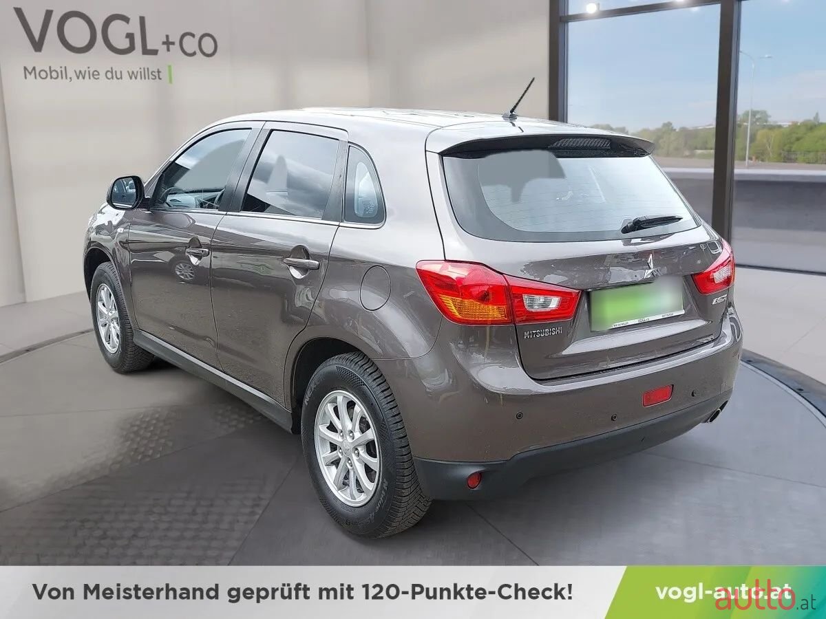 2016' Mitsubishi ASX photo #3