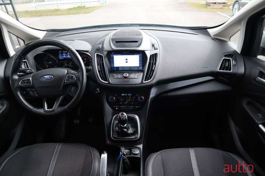 2017' Ford C-MAX photo #4