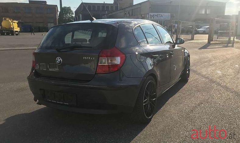 2005' BMW 1Er-Reihe photo #2