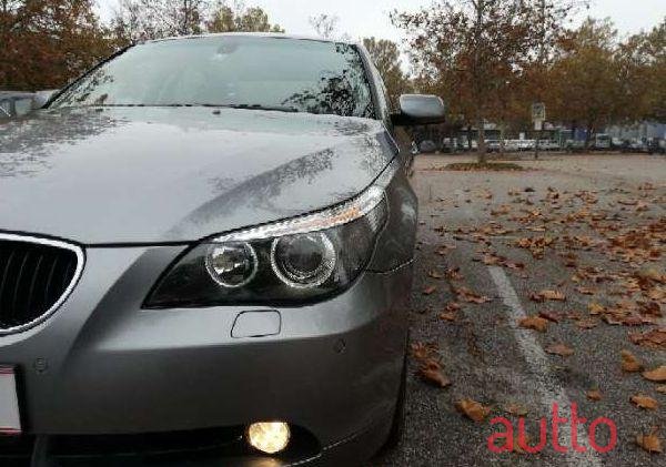 2003' BMW 5Er-Reihe photo #1