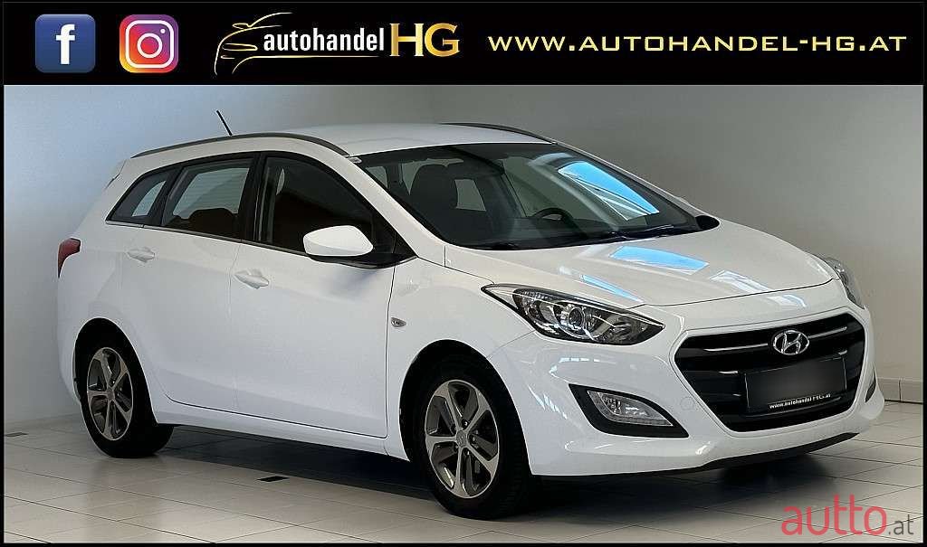 2015' Hyundai i30 photo #1