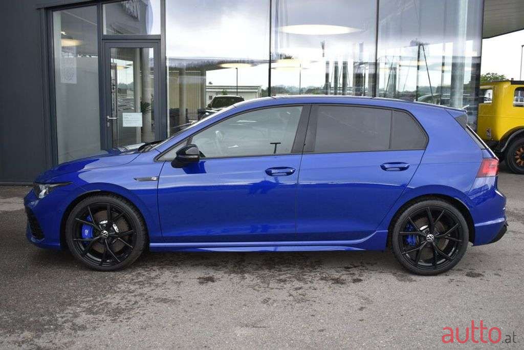 2021' Volkswagen Golf photo #4