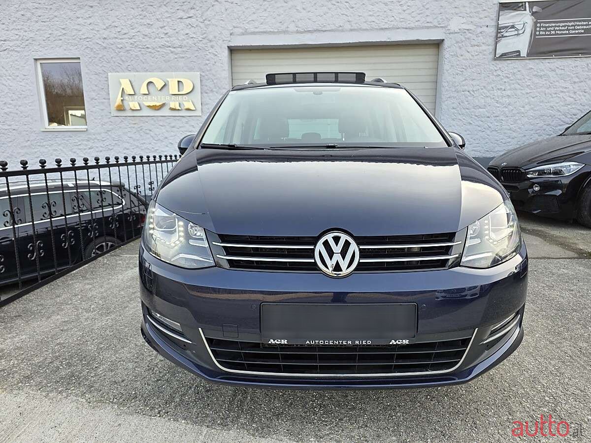 2014' Volkswagen Sharan photo #2