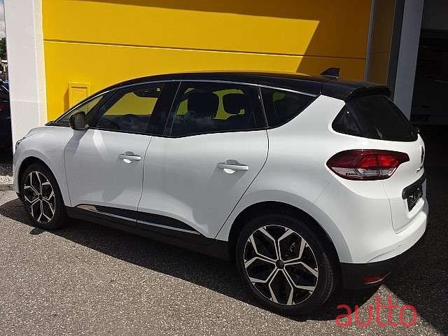 2022' Renault Scenic photo #4