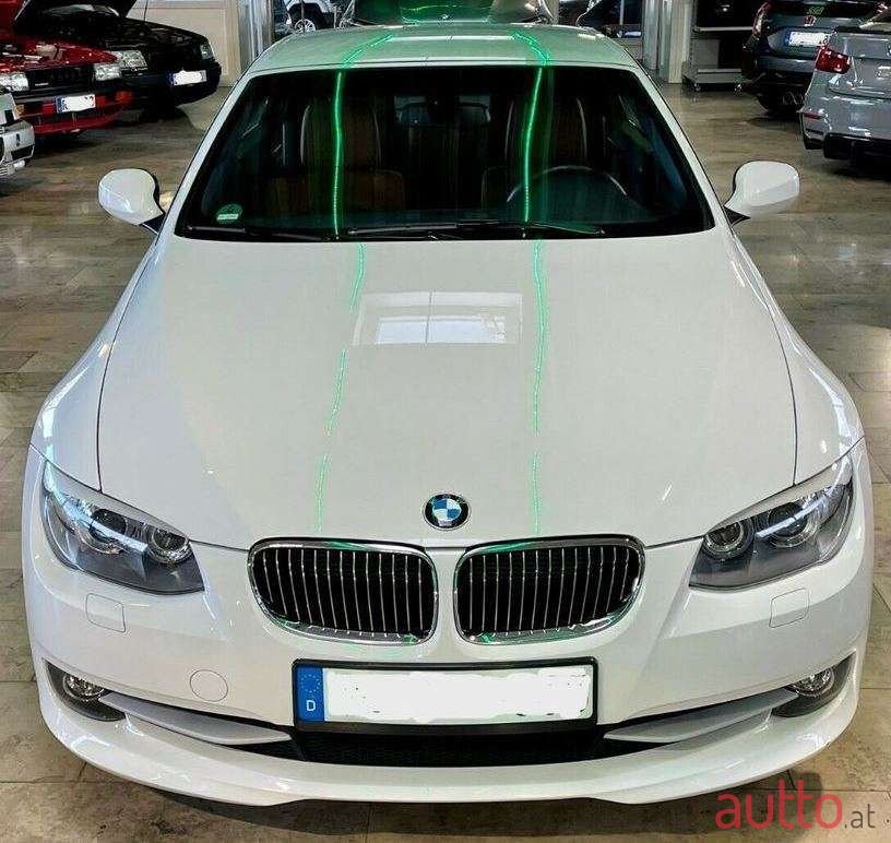 2012' BMW 3Er-Reihe photo #2