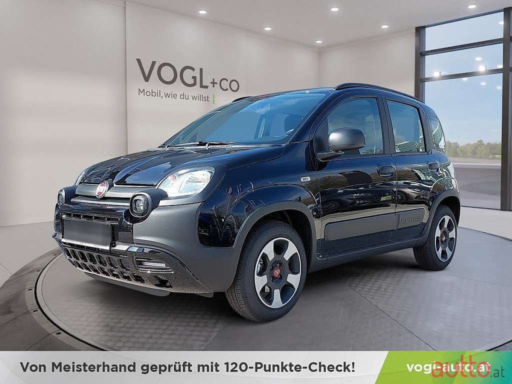 2023' Fiat Panda photo #1