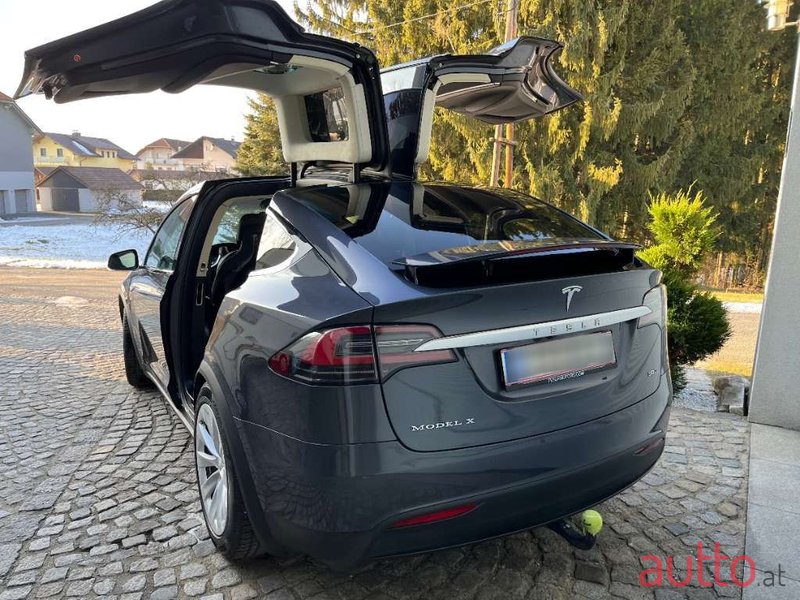 2016' Tesla Model X photo #6