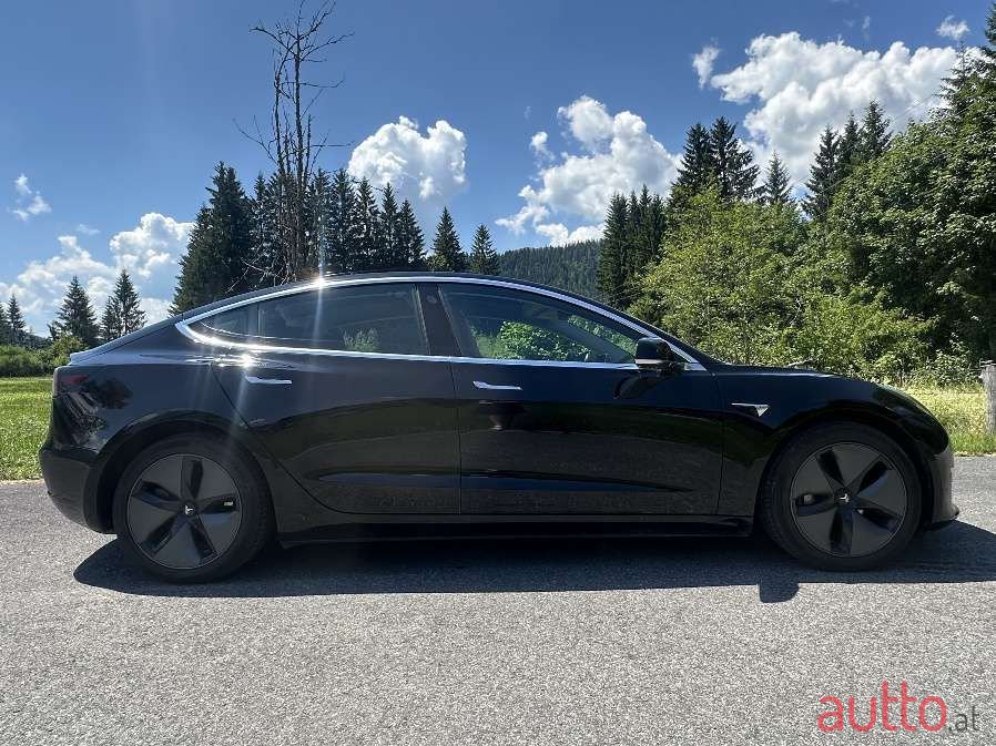 2019' Tesla Model 3 photo #4
