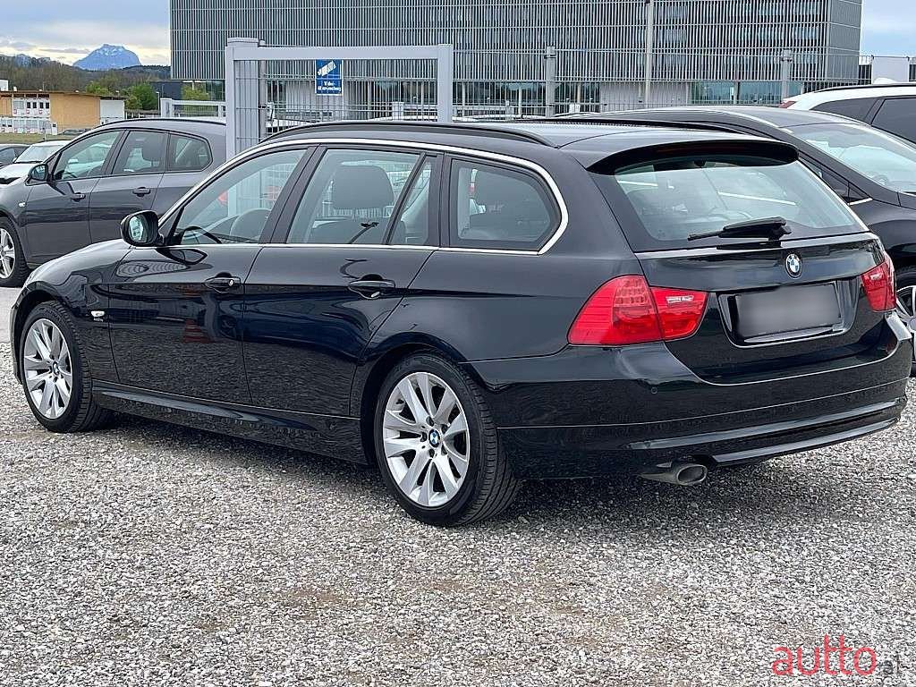 2012' BMW 3Er-Reihe photo #4