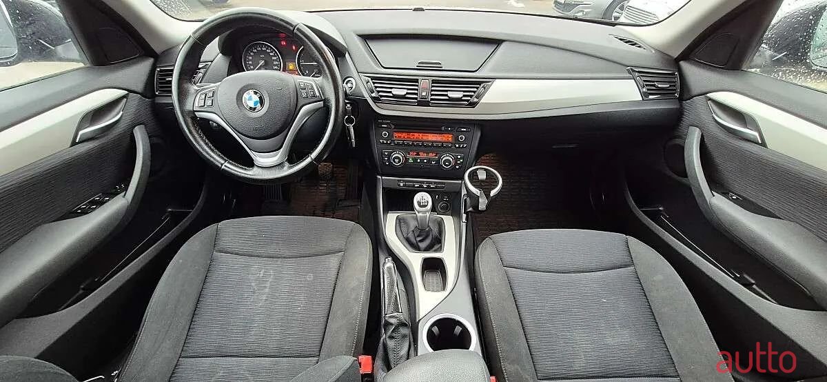 2013' BMW X1 photo #5