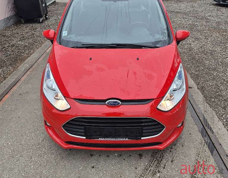 2015' Ford B-MAX photo #3