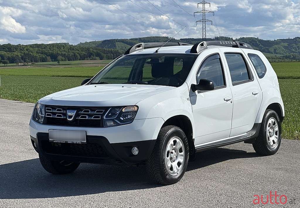 2014' Dacia Duster photo #2