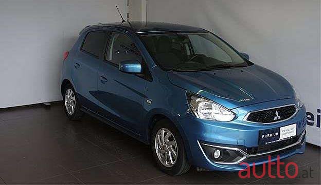 2017' Mitsubishi Space Star photo #1