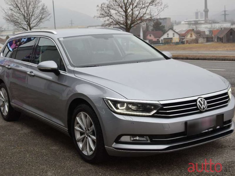 2019' Volkswagen Passat photo #5