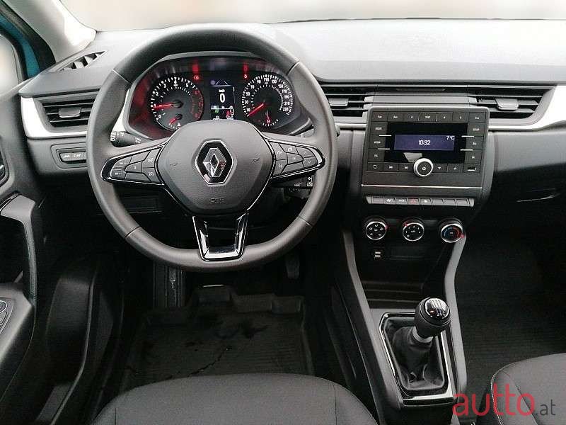 2021' Renault Captur photo #6