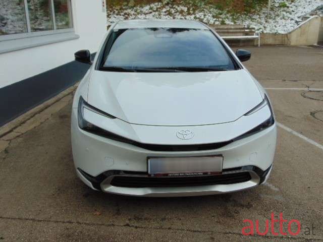2024' Toyota Prius photo #3