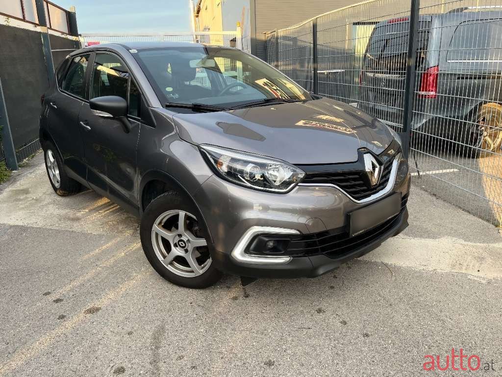 2019' Renault Captur photo #4