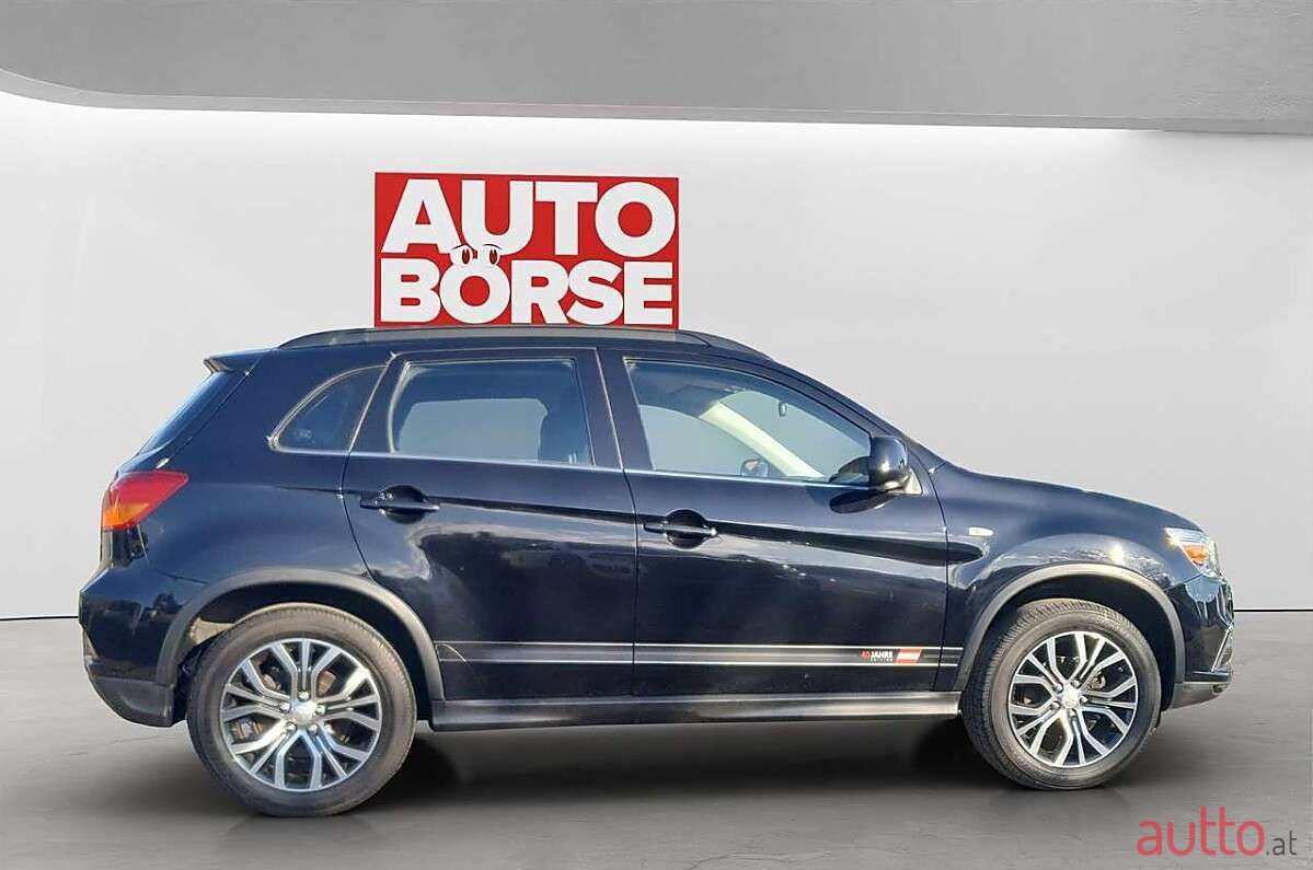 2018' Mitsubishi ASX photo #4