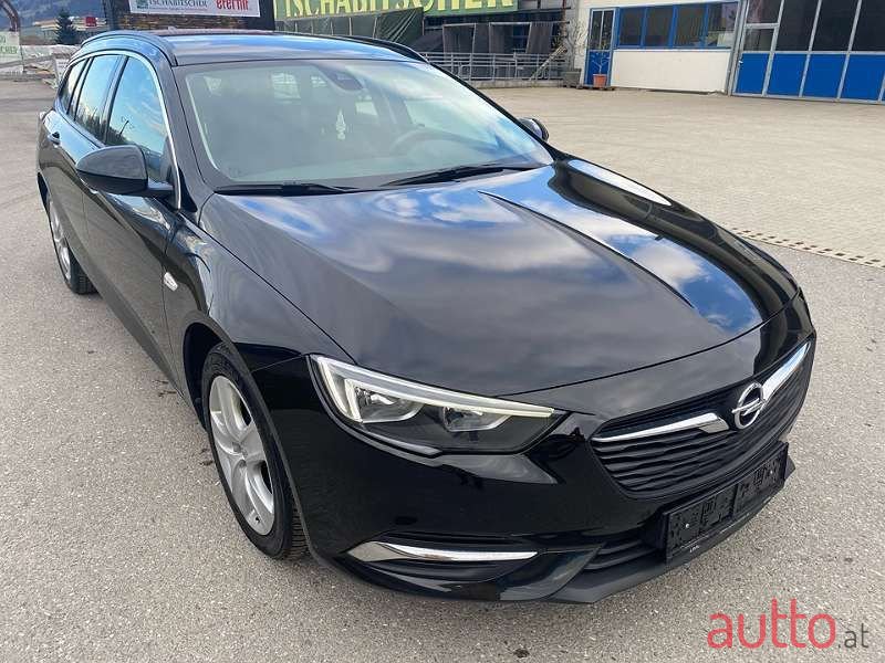 2018' Opel Insignia photo #2
