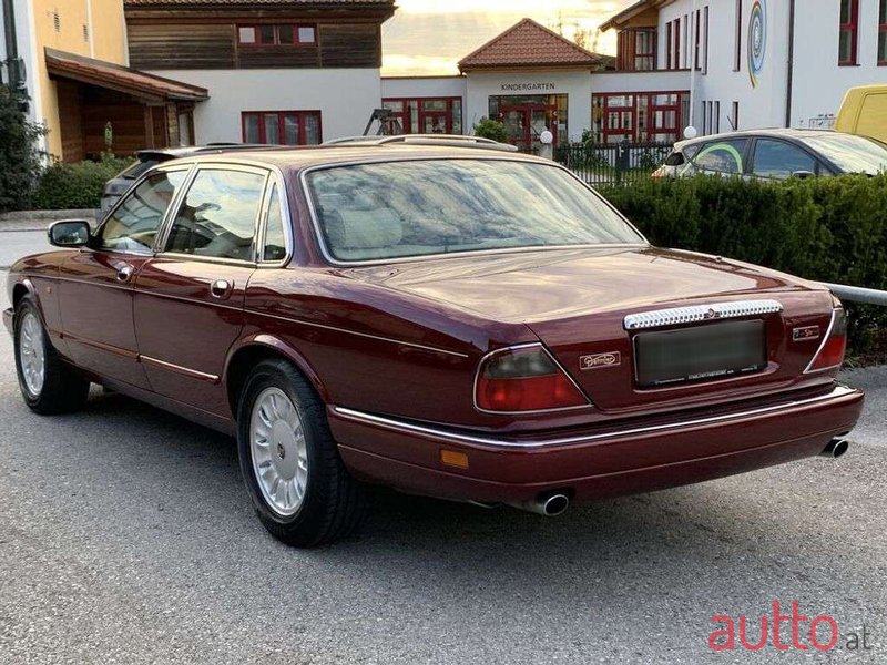 1997' Jaguar Daimler photo #3