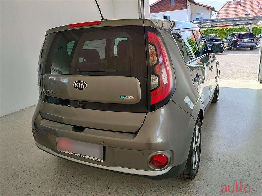 2015' Kia Soul photo #5